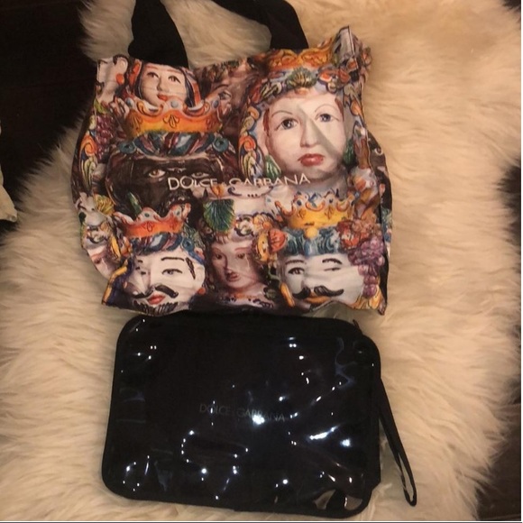 Dolce & Gabbana Leopard Print Modal Cashmere Scarf - Picture 4 of 6